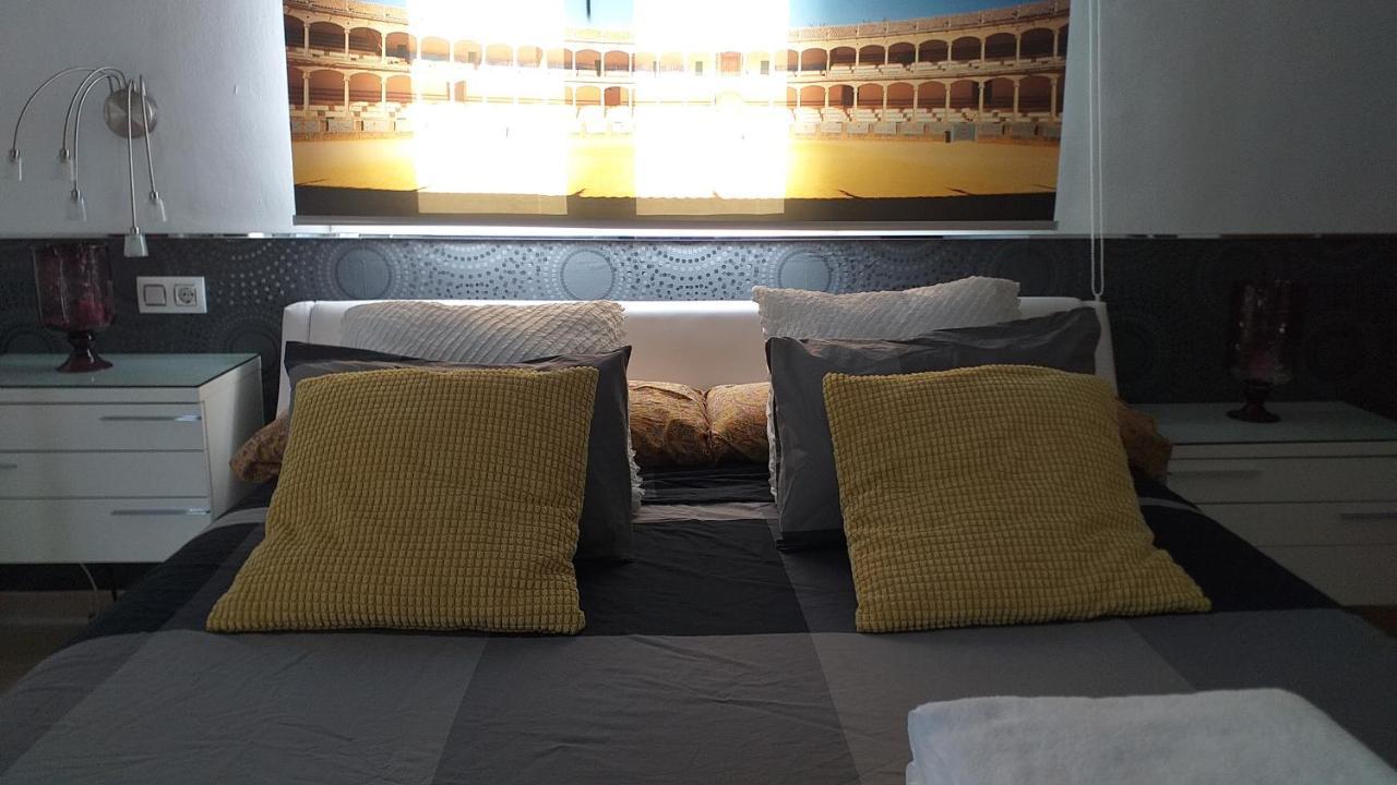Atico Rilque, Apartamentos Independientes Con Jacuzzi Privado Y Terraza En ロンダ エクステリア 写真