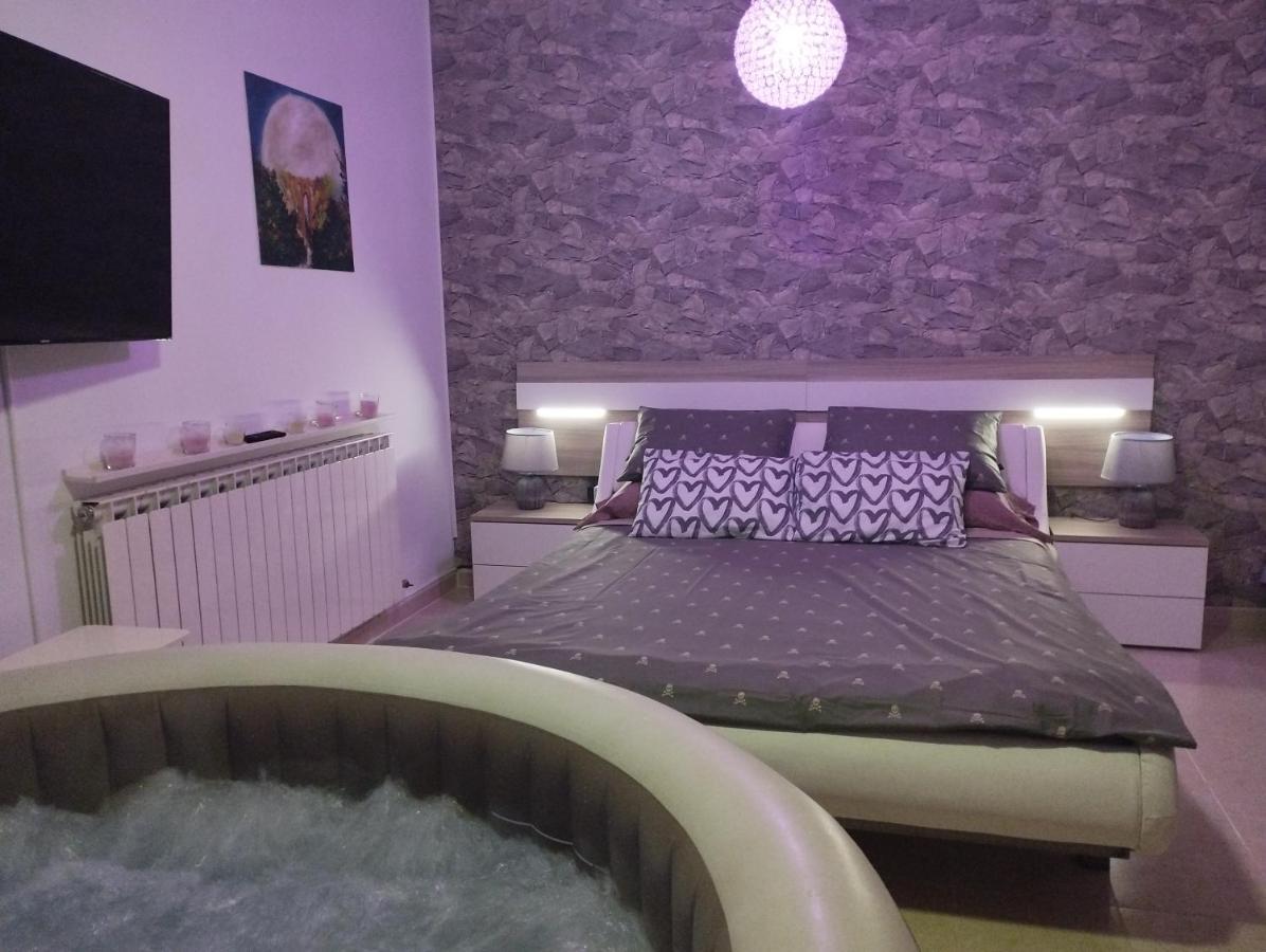 Atico Rilque, Apartamentos Independientes Con Jacuzzi Privado Y Terraza En ロンダ エクステリア 写真